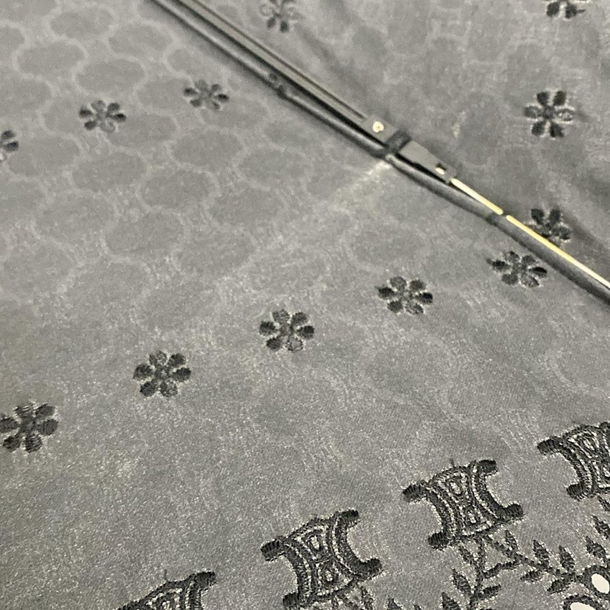 セリーヌ 日傘 マカダム柄 刺繍 ブラック CELINE CELINE（傘）のフリマアイテム一覧