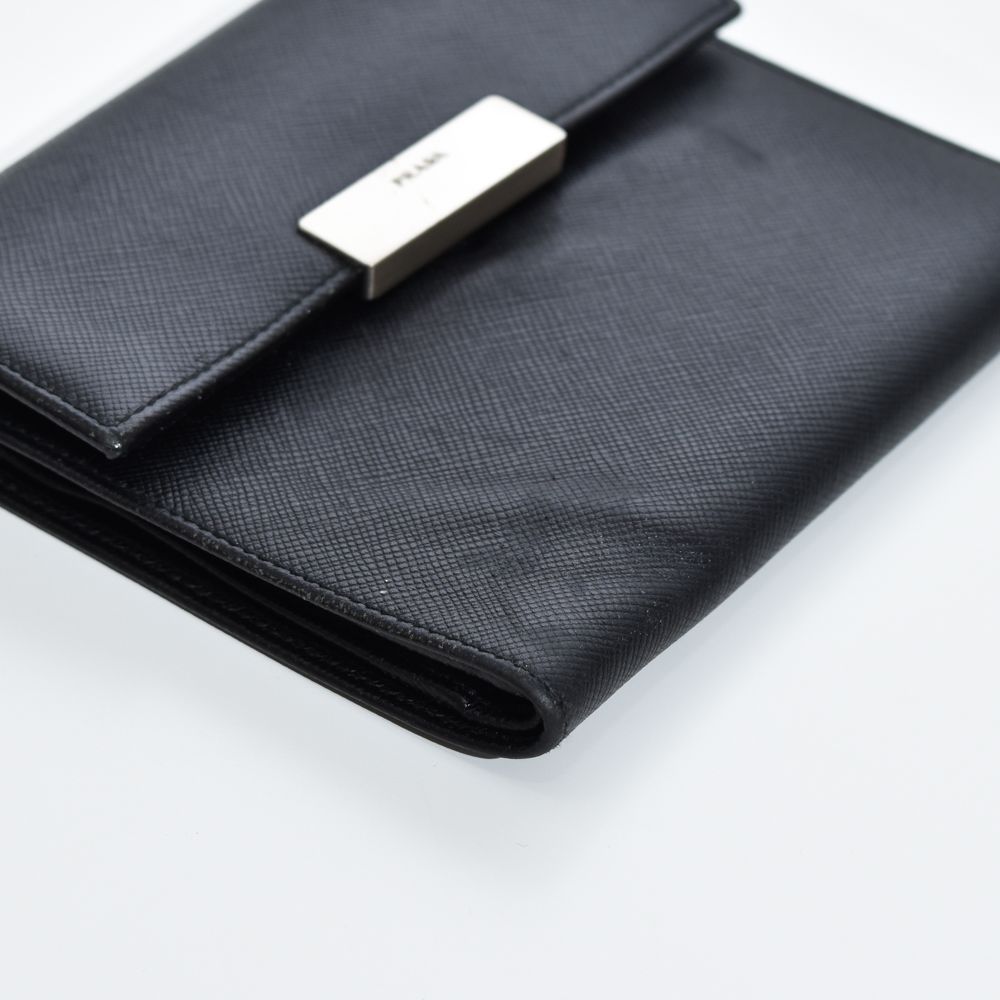 PRADA 財布