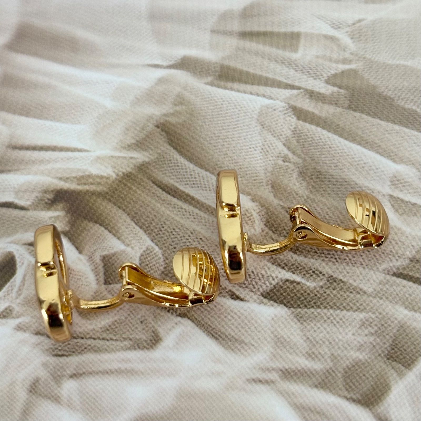 Dior ピアス CDロゴ GPメッキ フェイクパール ゴールド76 クリスチャン