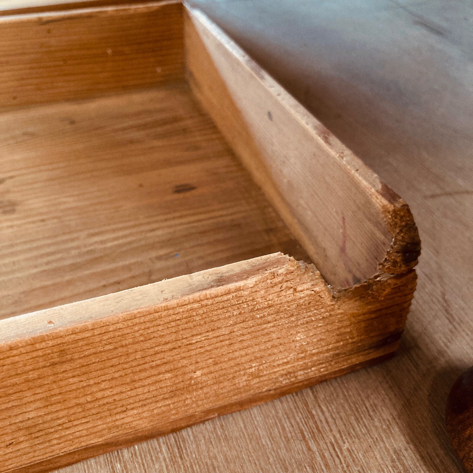 特大 極上木目 欅造 無垢材 刳り貫き 大火鉢 丸火鉢 直径75cm 銅製落とし