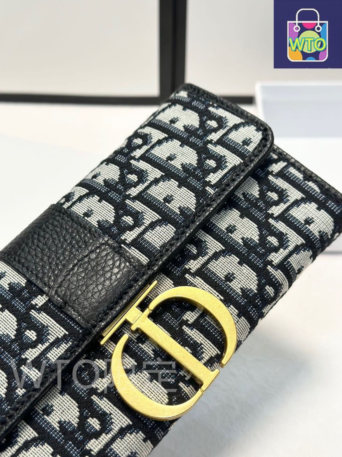 今日特価】Dior ディオール レディースウォレット 布と頭層牛皮