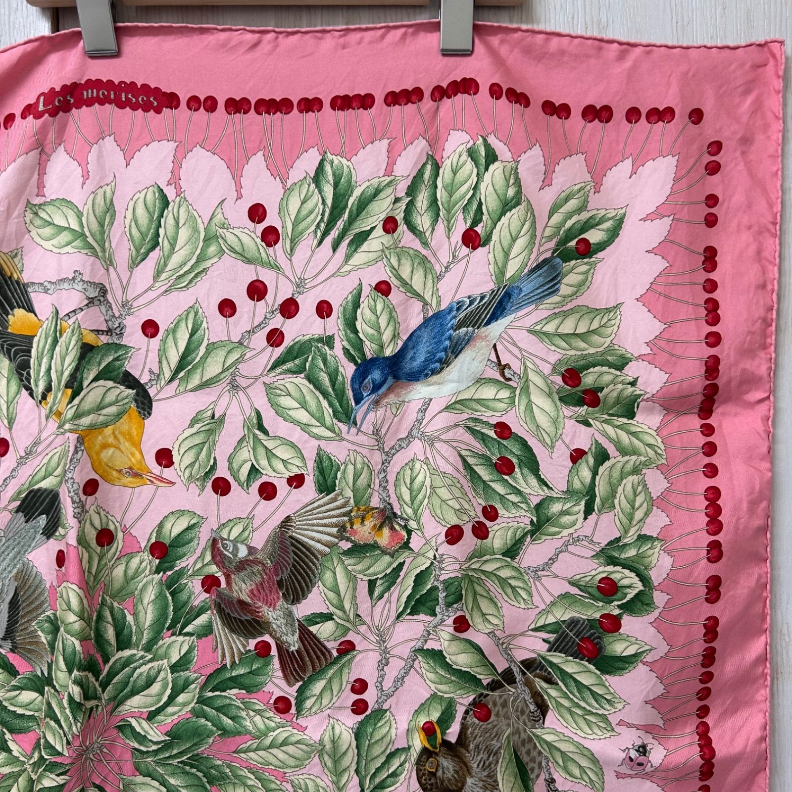 HERMES エルメス カレ90 スカーフ Les merises ピンク - メルカリ