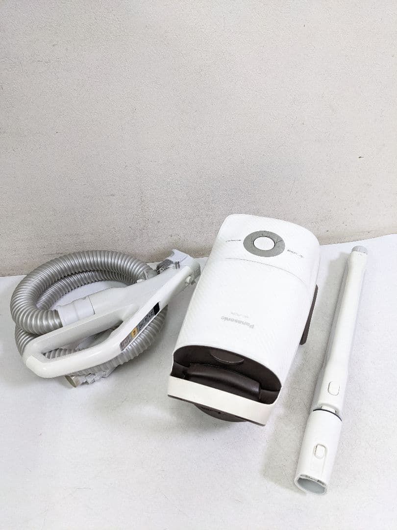 MC-JP520G-W パナソニック 紙パック式掃除機 2017年製 清掃済み パナソニック MC-JP520G-W 紙パック式掃除機 2017年製 ヘッド無し