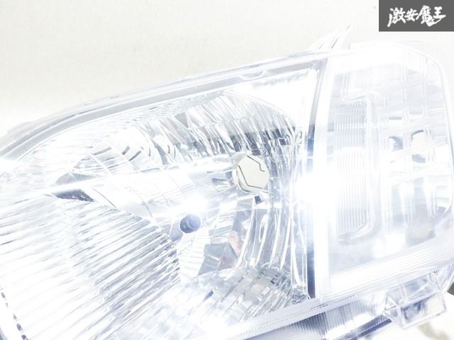 レンズ綺麗！】トヨタ純正 NCP160V プロボックス ヘッドライト