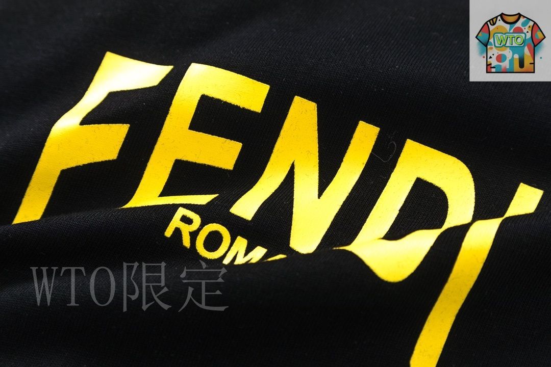 【FENDI】 Tシャツ Sサイズ 美品✨ 今日特価】FENDI 25SS Master Print T シャツ-1 - メルカリ
