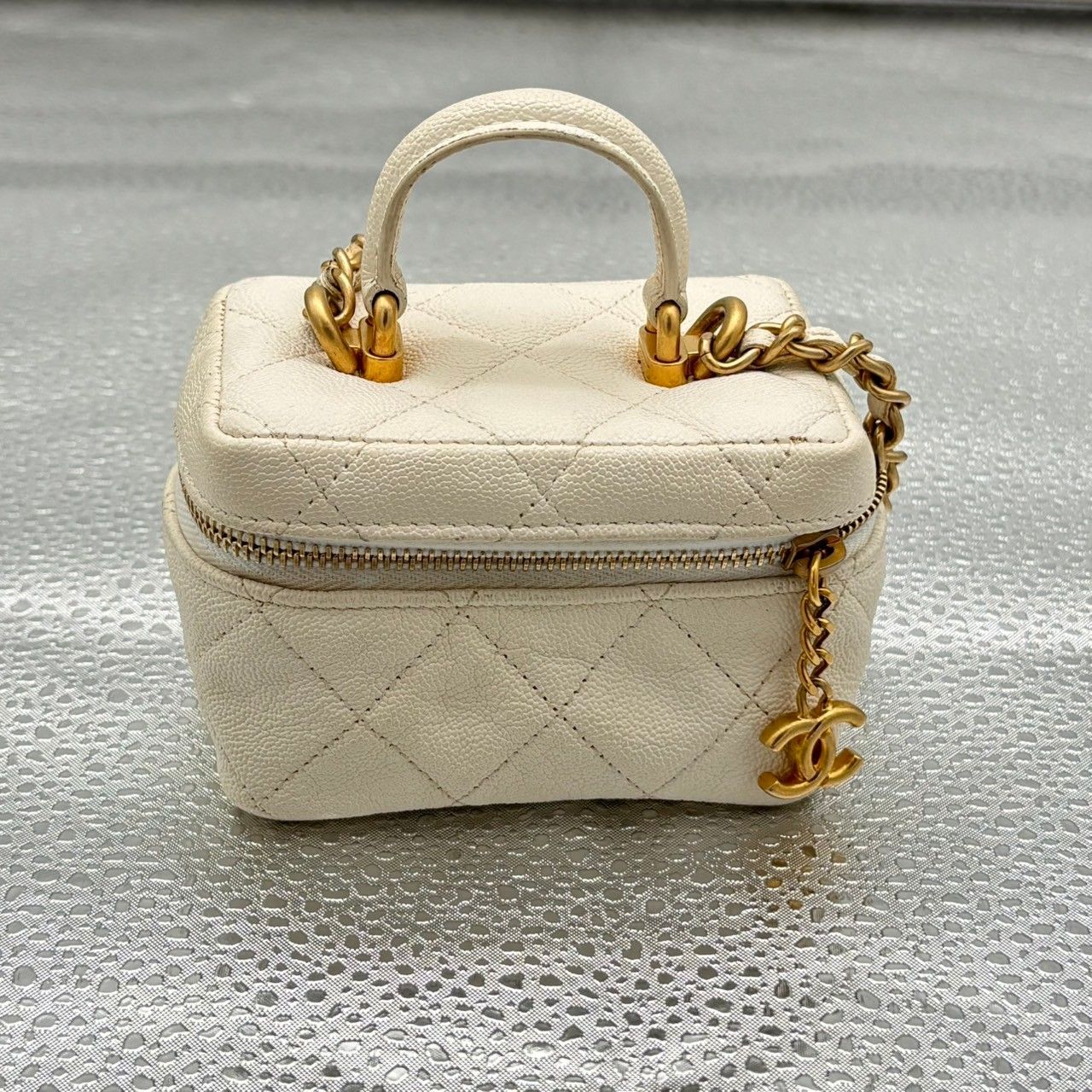 即完 CHANEL ヴァニティ ミニ バッグ ショルダー ゴールド金具 シャネル CHANEL CHANEL22 ミニバッグ AS3980 イエロー ゴールド