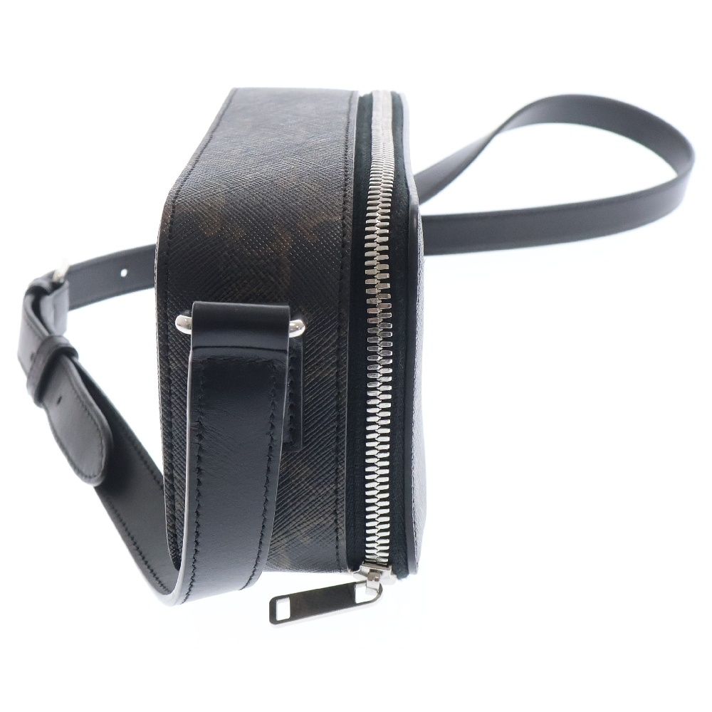 CELINE (セリーヌ) MINI MESSENGER BOX トリオンフ ロゴ ミニ CELINE (セリーヌ) MINI MESSENGER BOX トリオンフ ロゴ ミニ