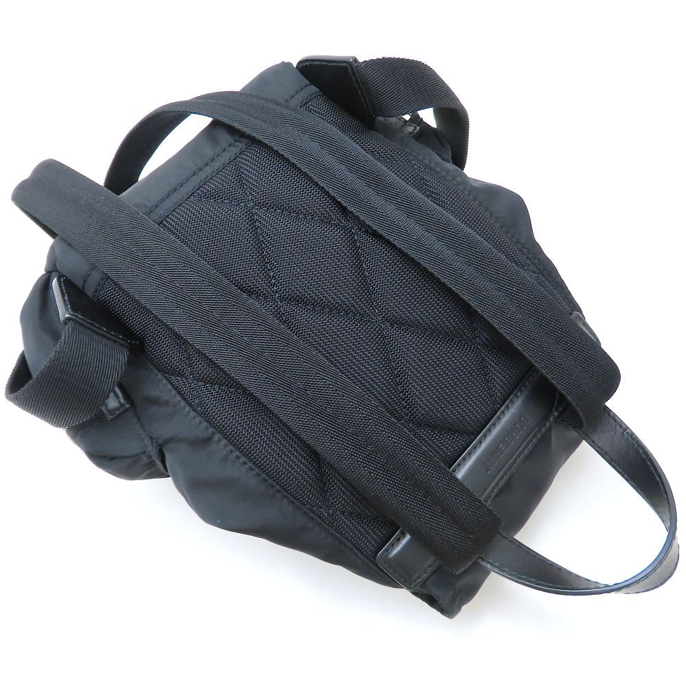 ナイロンxレザー