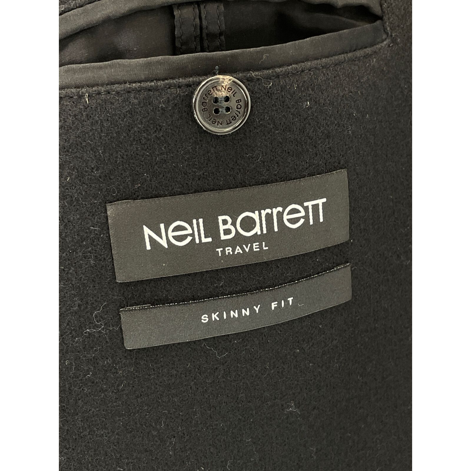 Neil Barrett ニールバレット PBCA188Z F006 ﾌﾞﾗｯｸ ｳｰﾙ ｽｷﾆｰﾌｨｯﾄ ﾁｪｽﾀｰｺｰﾄ 48