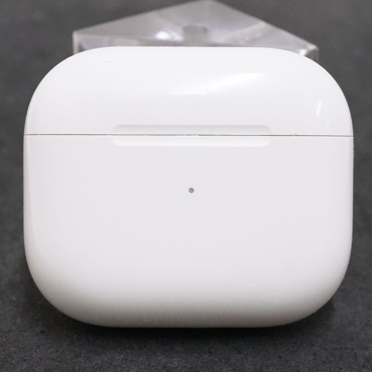 Apple AirPods 第三世代 MagSafe充電ケースのみ A2566 USED品 耐汗