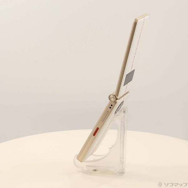 中古品〕 Mode1 RETRO II 64GB シープホワイト MD-06P SIMフリー【198