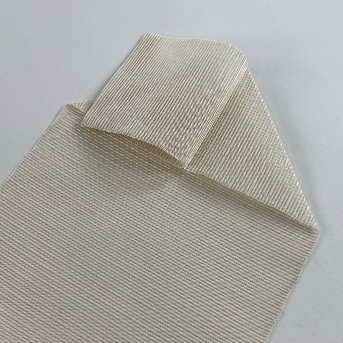 名古屋帯 美品 秀品 夏帯 絽 八寸名古屋帯 松葉仕立て 草花 金