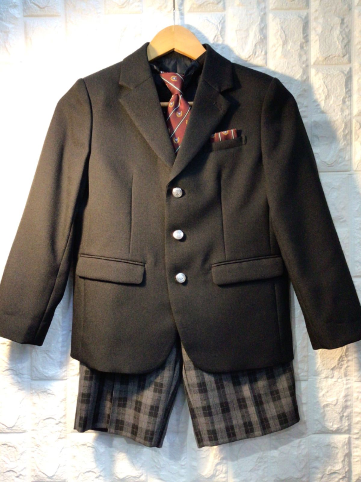 新品　130 waltz by BEAMS DESIGN 男の子　スーツ　セット waltz by BEAMS DESIGN ストライプネイビースーツ キッズ 男の子