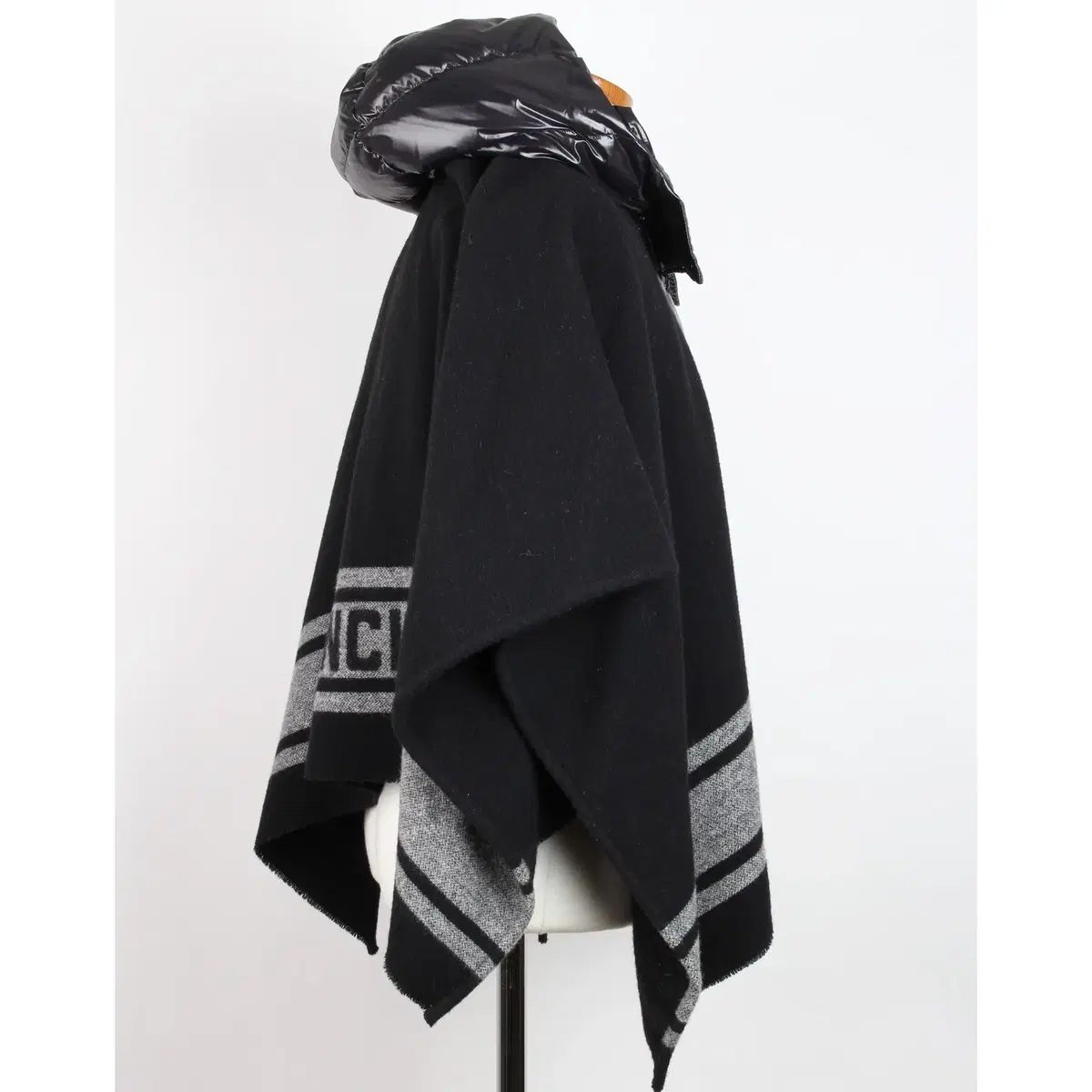 モンクレール キッズ フード ケープ コート 8 Y