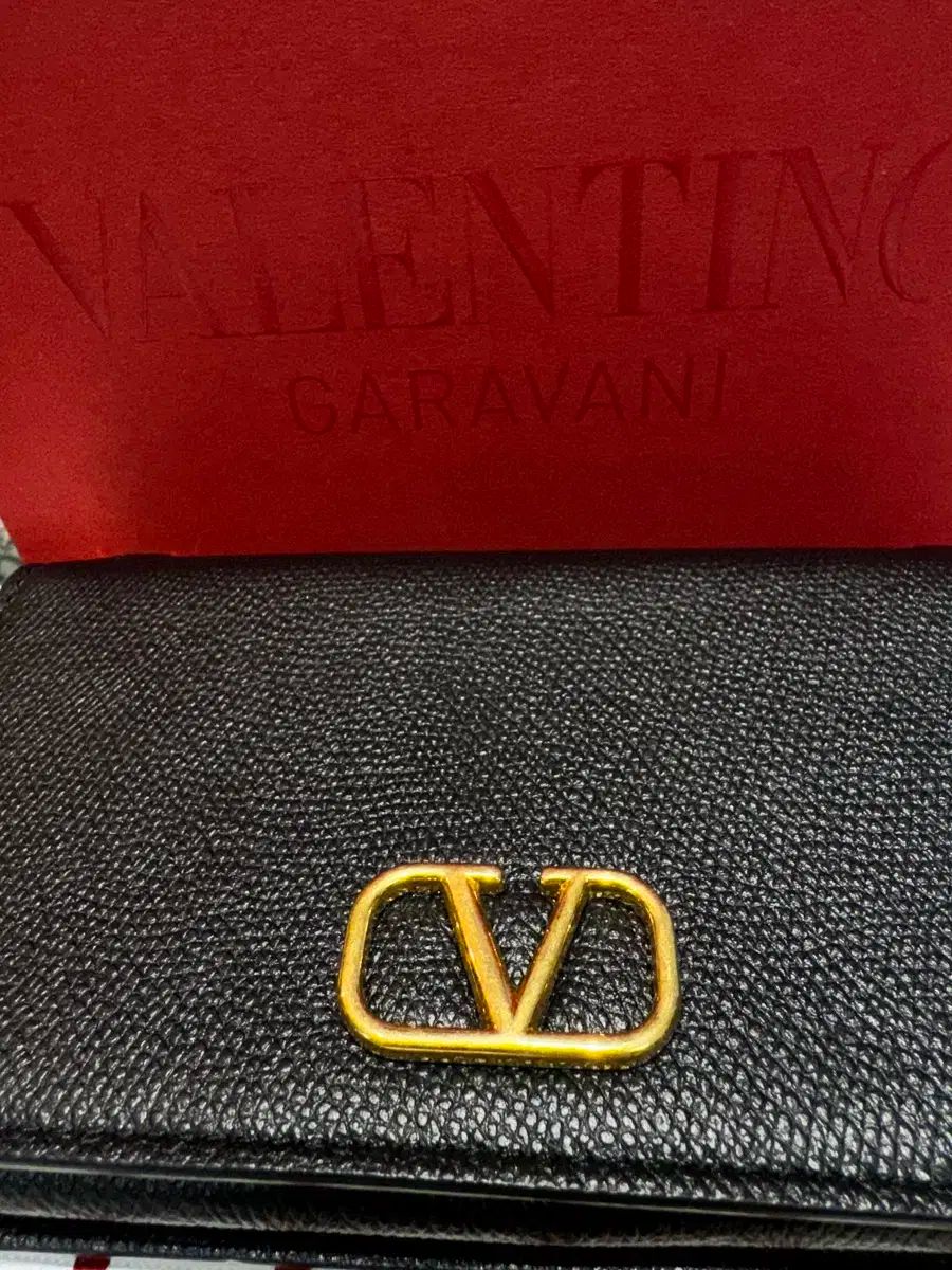 ヴァレンティノ Vロゴ チェーン ウォレット クロスバッグ ブラック DECORATOM_COM_BR