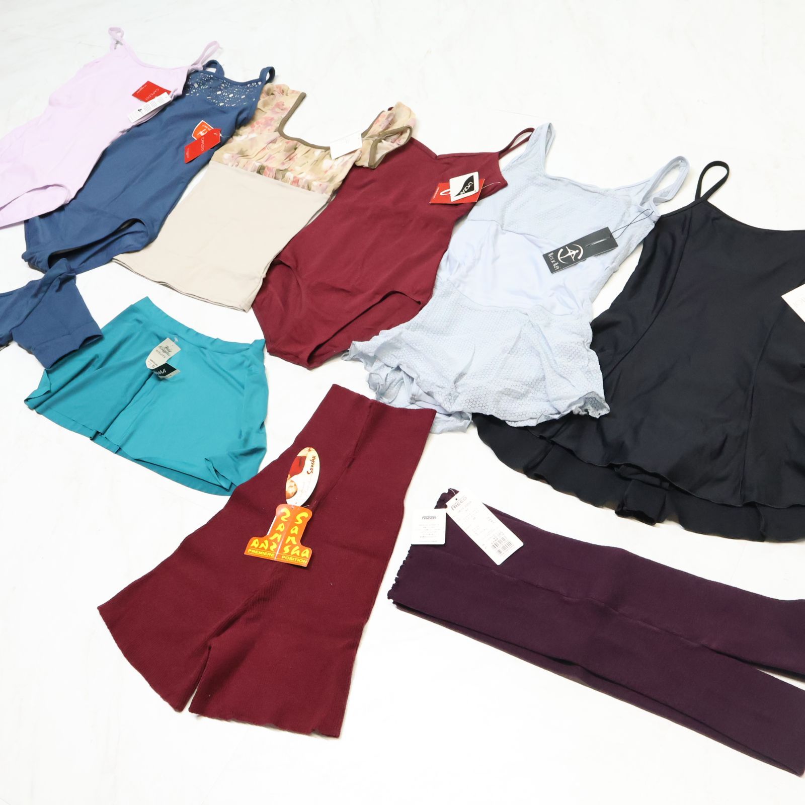 ★美品 カペジオ Capezio ウェアモイwearmoi ゲイナーミンデン レオタード バレエ おまけ付き (検:チャコット)★ 美品 タグ付き バレエ衣装 まとめ売り全10点 CAPEZIO カぺジオ Wear