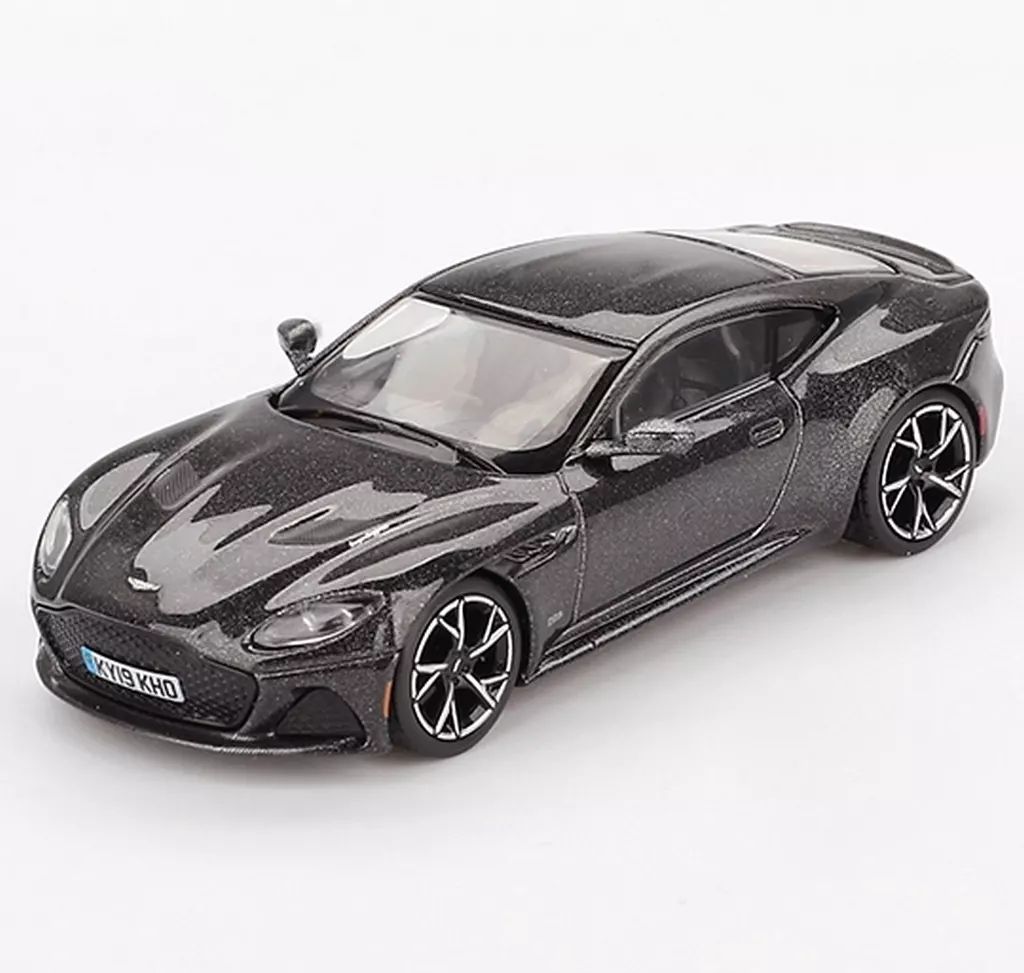 ００７のアストンマーチンのミニカーです Amazon | auto world 1/18 アストンマーチン DBS 007ボンドカー