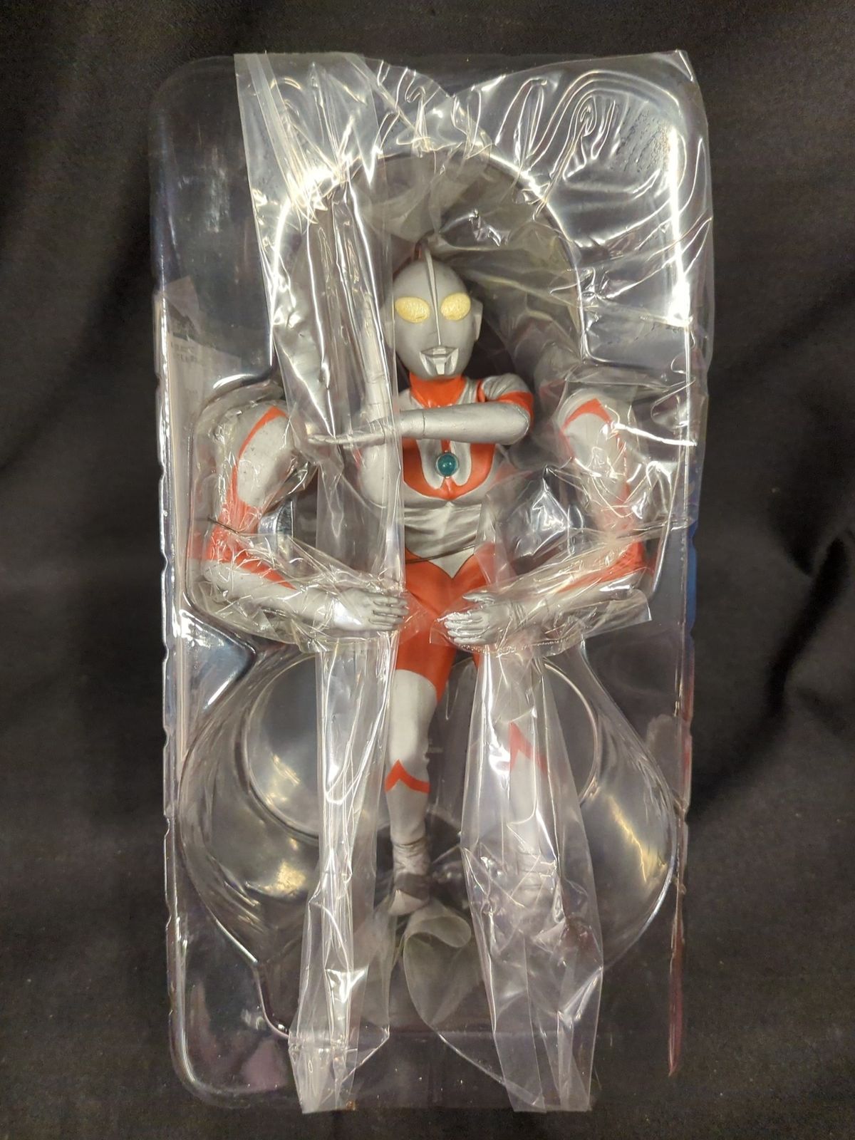 Amazon.co.jp: 大怪獣シリーズ 「ニセウルトラセブン」 発光版 少年