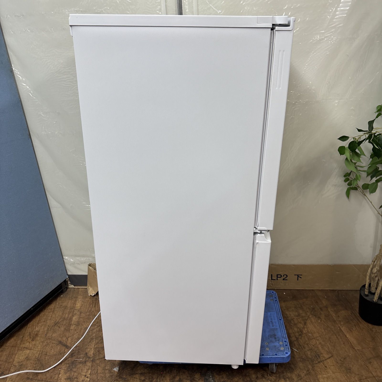 I625 名古屋市近郊配送設置無料 製の高年式♪ SHARP 冷蔵庫 152L 動作 済 クリーニング済 WWW_KANDAIZUMI_COM