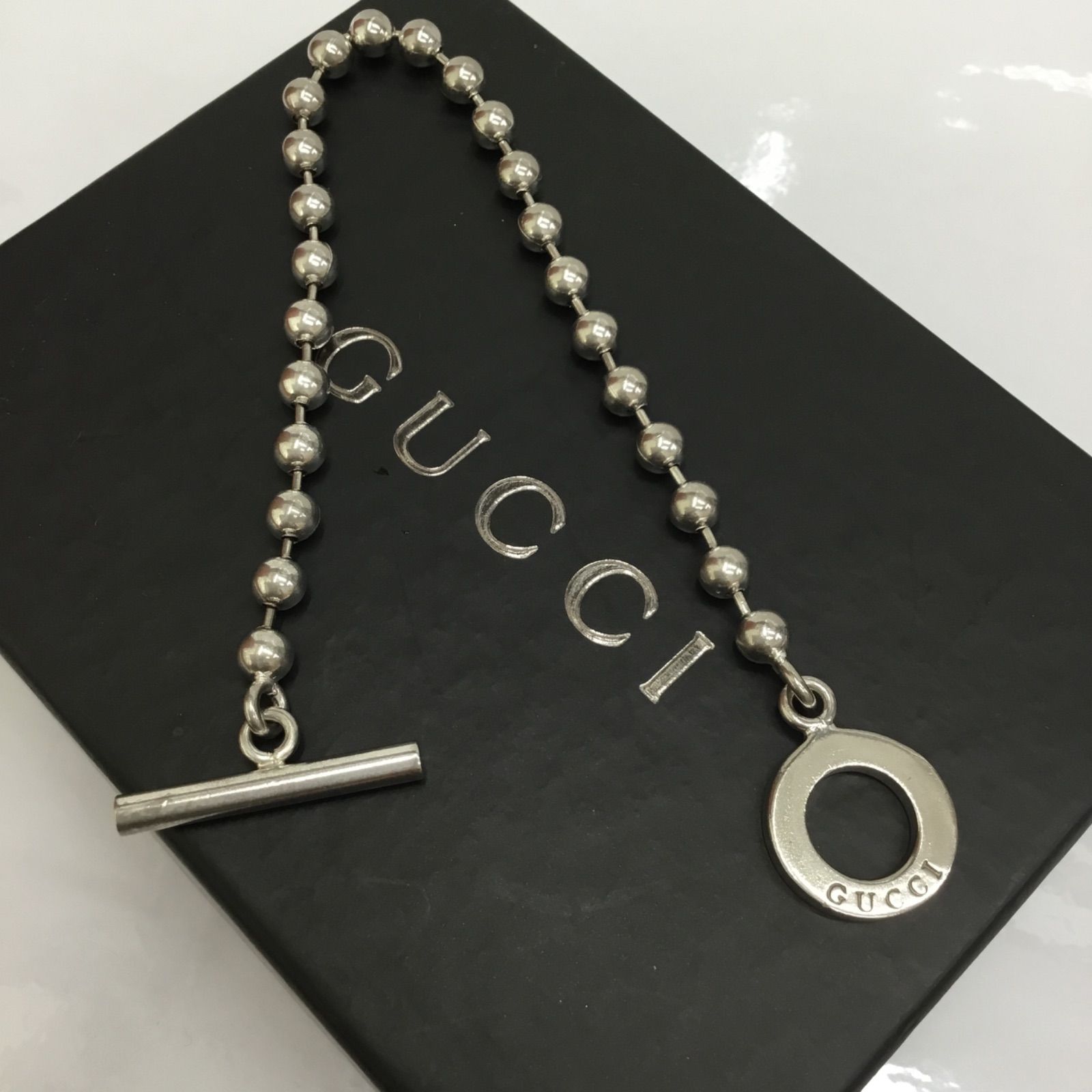 GUCCI グッチ ◉ 箱＆保存袋付き ／ グッチボールチェーン Tバー