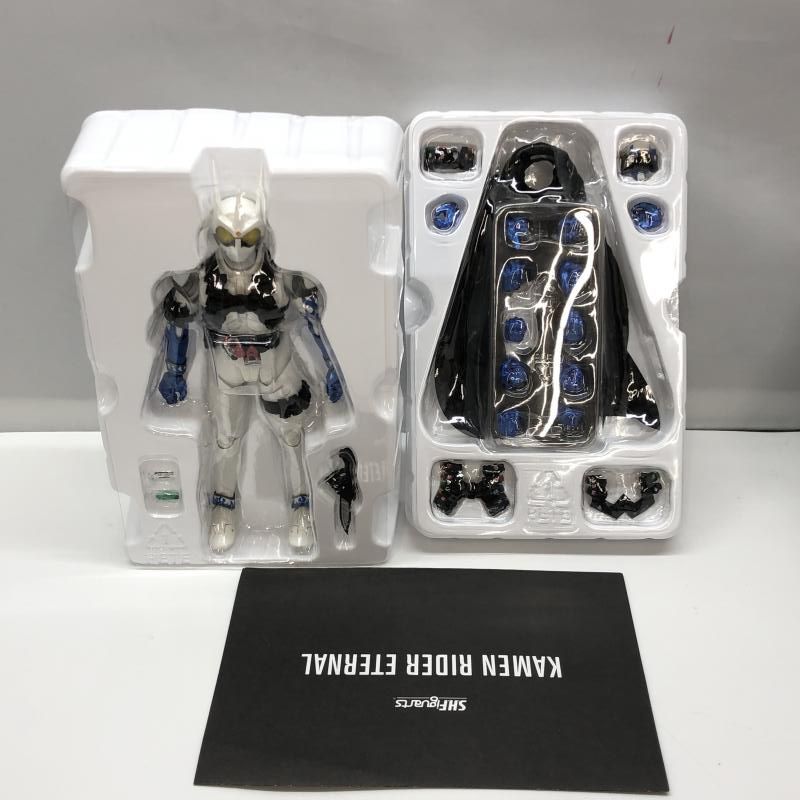 中古】バンダイ S.H.Figuarts (真骨彫製法) 仮面ライダーエターナル 魂
