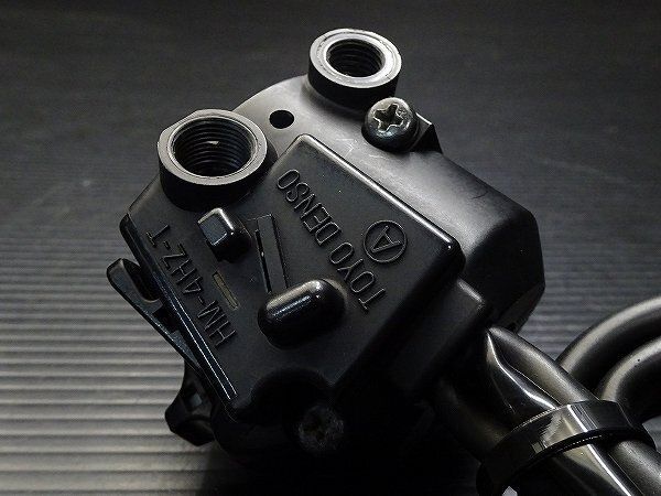 パーツ cb400sf CB400SF VK スーパーフォア VK 1999年式 BC-NC39 スイッチ