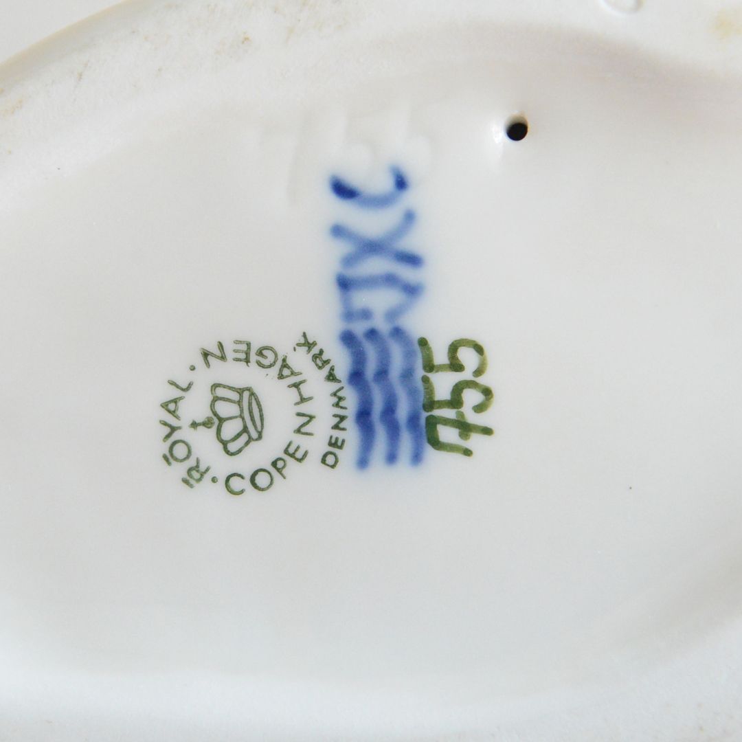 Royal Copenhagen ロイヤルコペンハーゲン フィギュリン Swan 白鳥