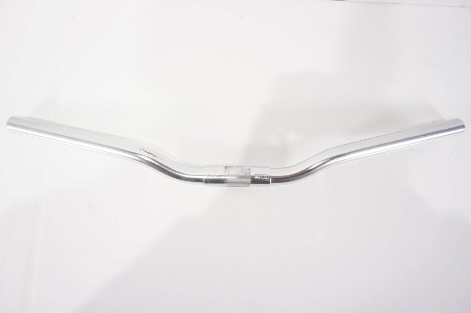 NITTO 「ニットー」 B230 YZ フラットバーハンドル φ25.4  585mm / バイチャリAKIBA店