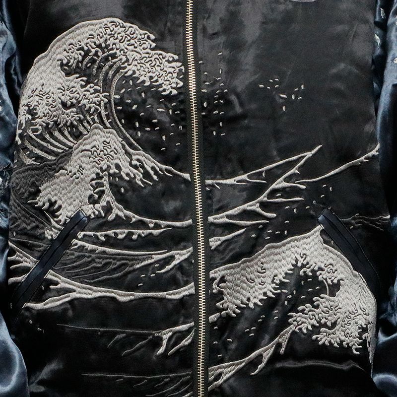 絡繰魂 粋 　闇夜狼　リバーシブルスカジャン　和柄　オオカミ　Lサイズ 719i9A4oWrL._AC_SX522_.jpg