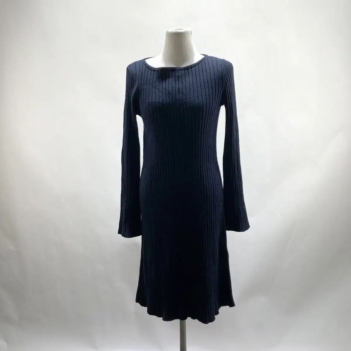 【雷市場（ポンジャン）商品韓国直送】 UNIQLO(ユニクロ) ニット セーター ロングスリーブドレス ネイビー S パーマネント