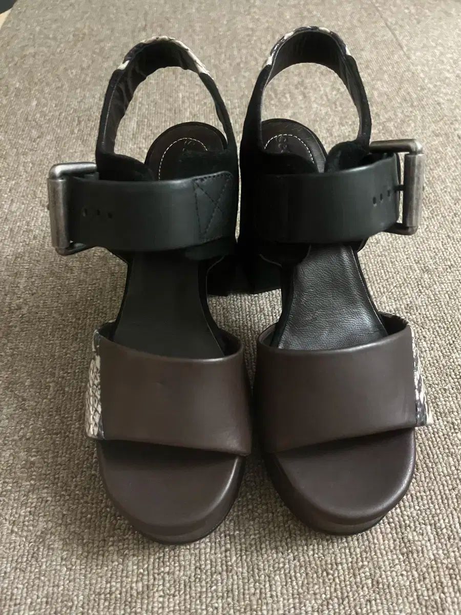 See by Chloe シーバイクロへ サンダル 35 サイズ 新品 - メルカリ