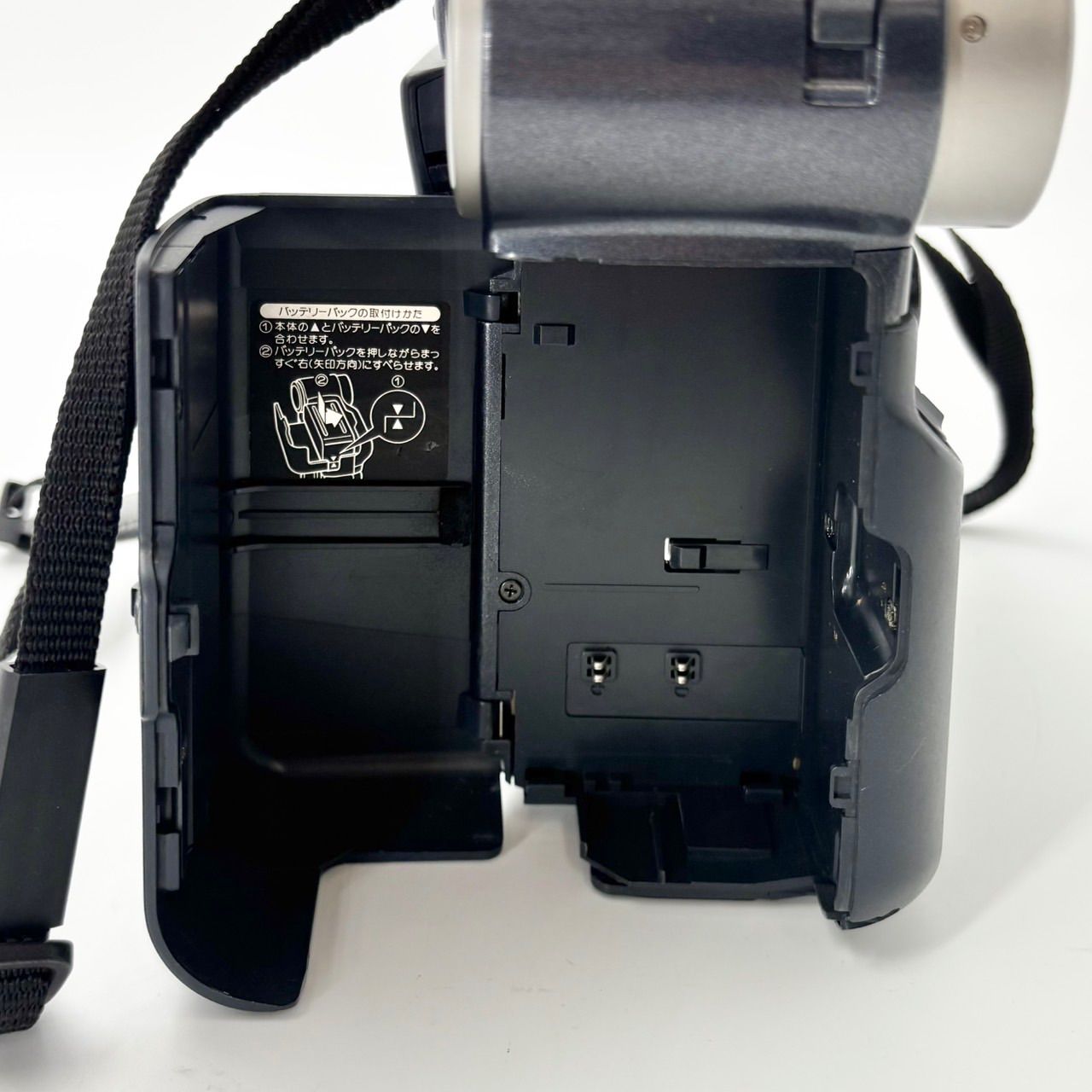 SHARP 8ミリビデオカメラ Hi8 ViewCam 1339 - メルカリ