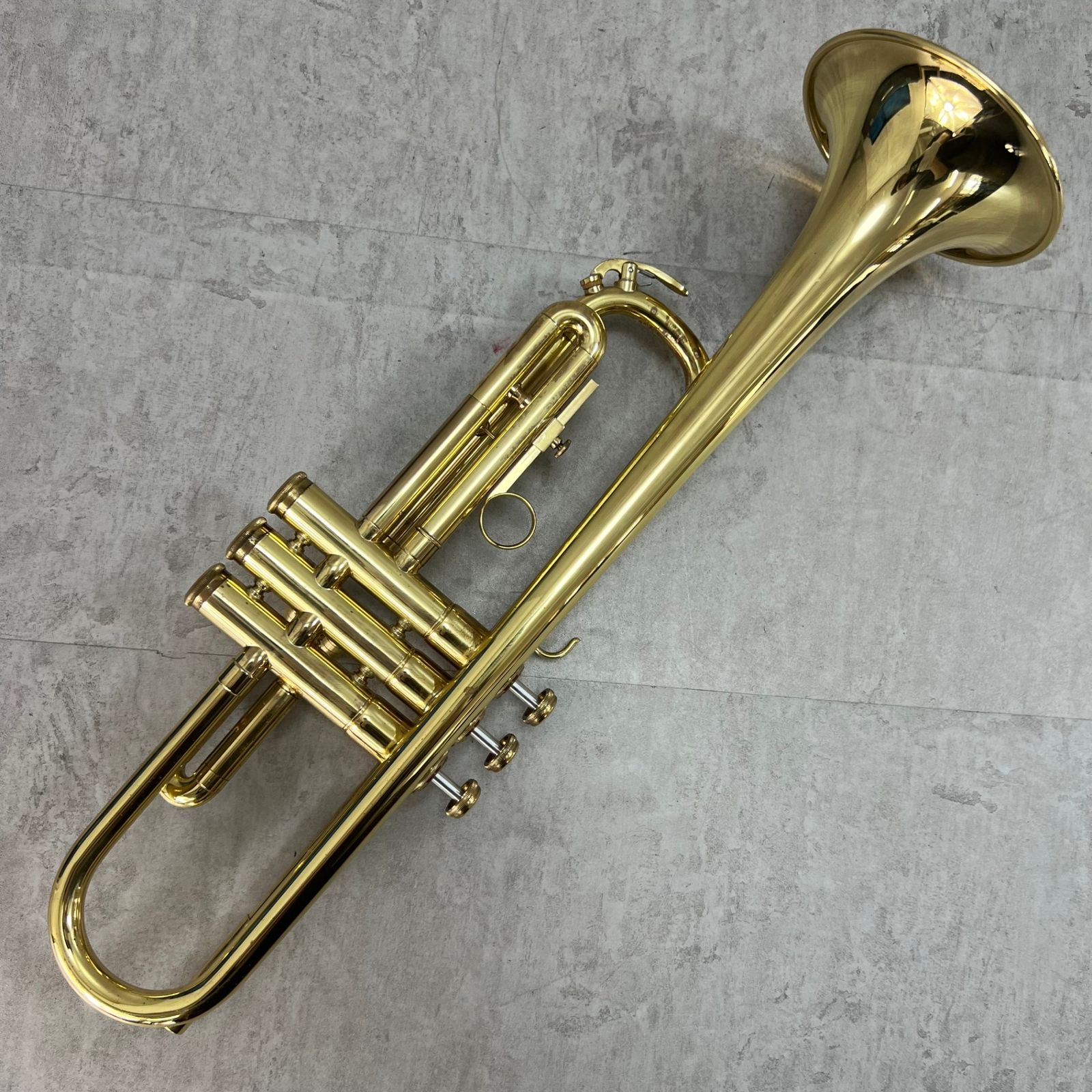 トランペット YTR-233