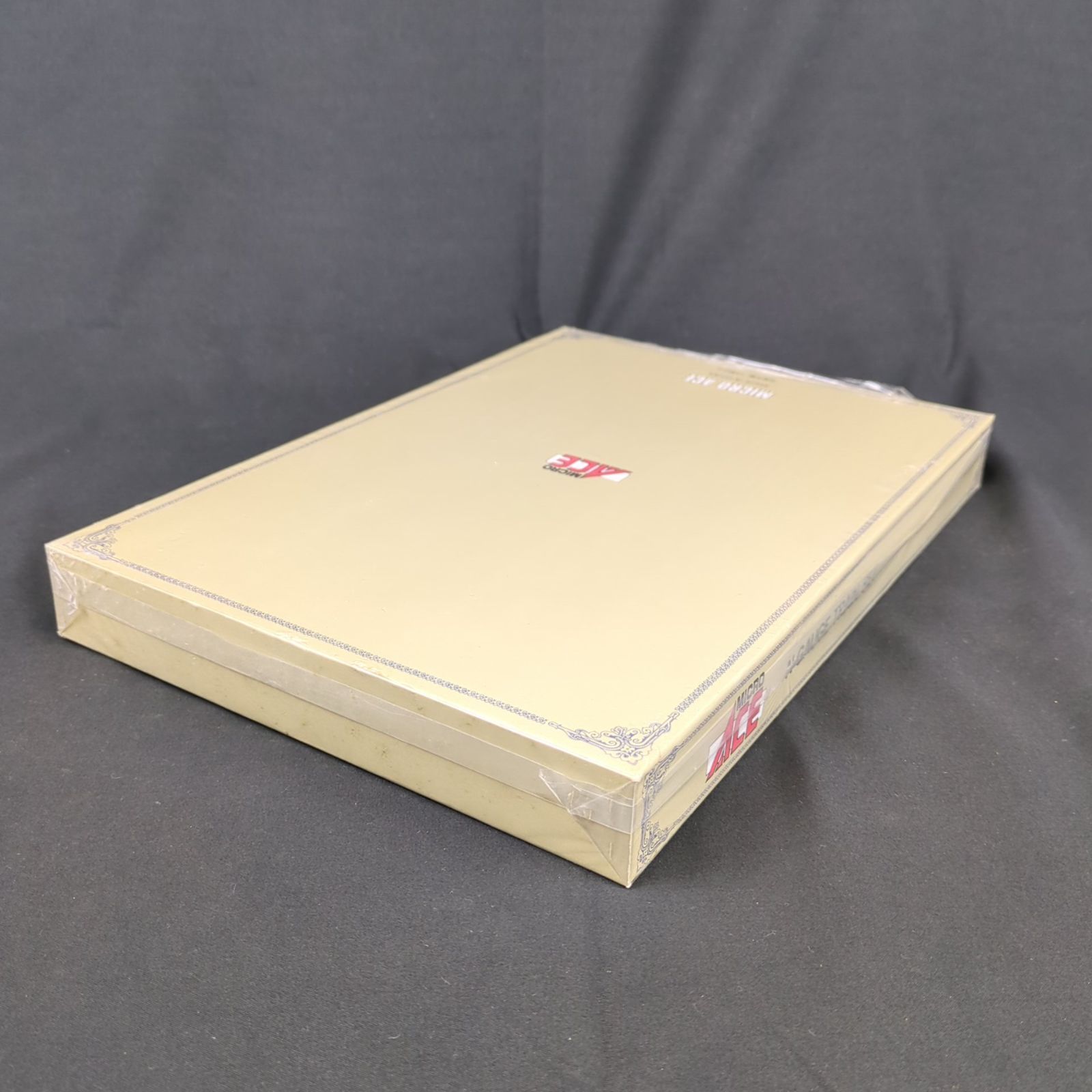 【中古】ﾏｲｸﾛｴｰｽ  A8575 ｼｷ810+ﾖ8000 3両セット 中古鉄道模型 1/150 シキ810B+ヨ8000 3両セット [A8575