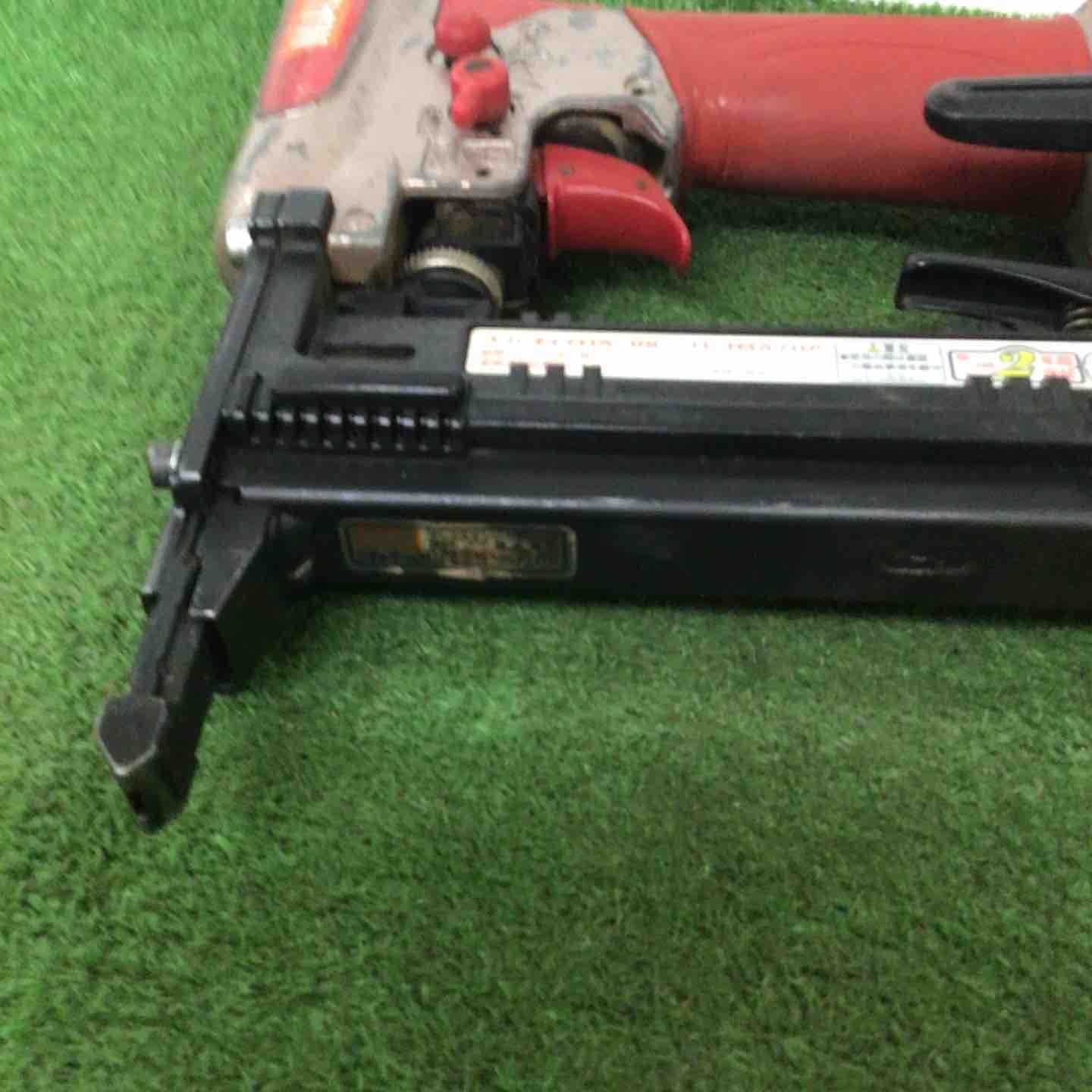 ☆マックス(MAX) 高圧フロアタッカ HA-38F2(D)/4MA【町田店