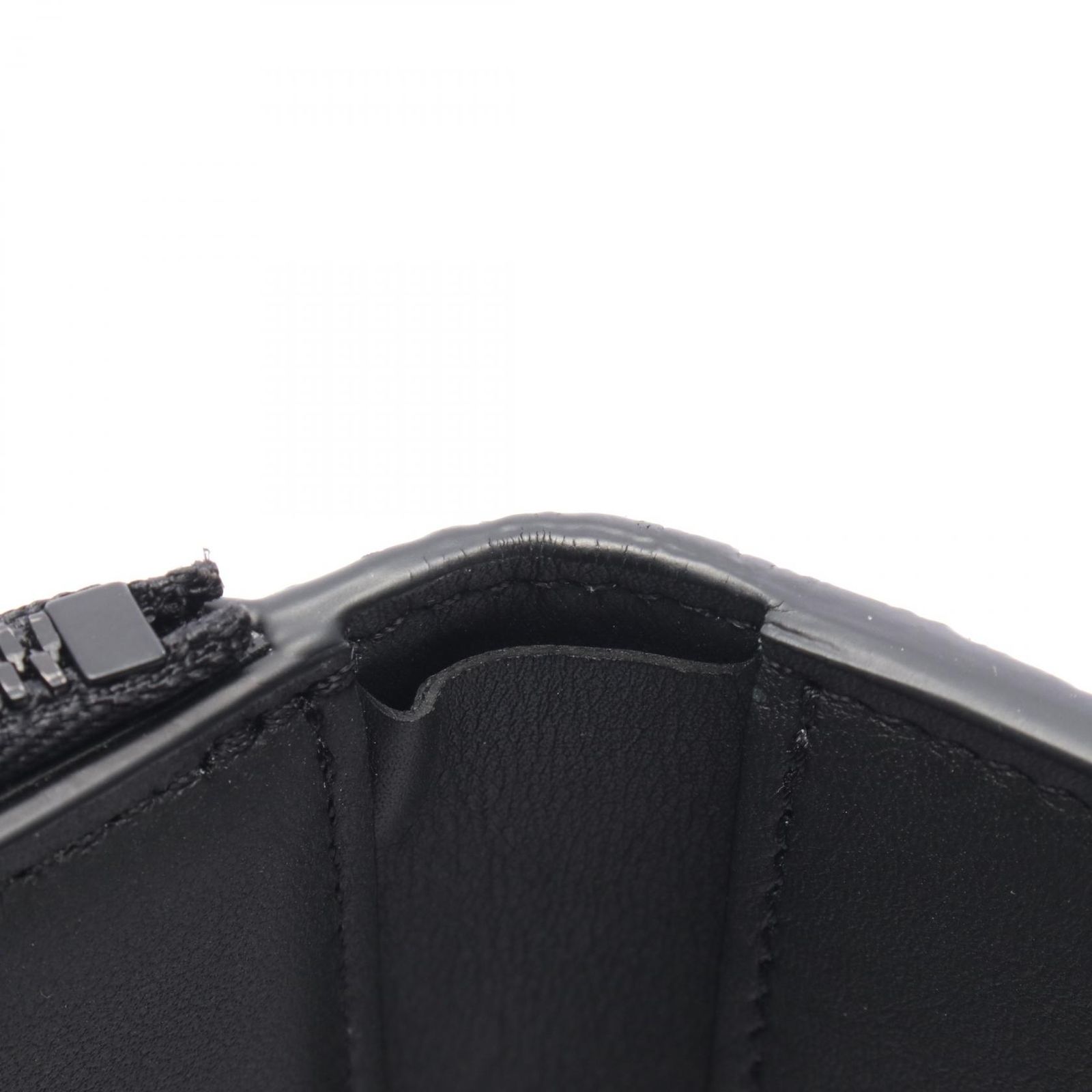 VUITTON 三つ折り財布