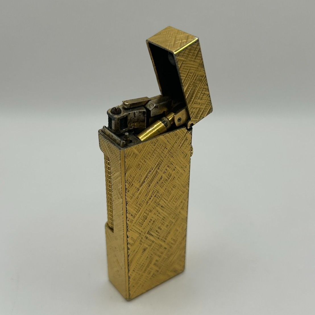 Dunhill ダンヒル ガスライター ヴィンテージ アンティーク ゴールド装飾 dunhill ダンヒル ガスライター ゴールド ローラー式 ヴィンテージ