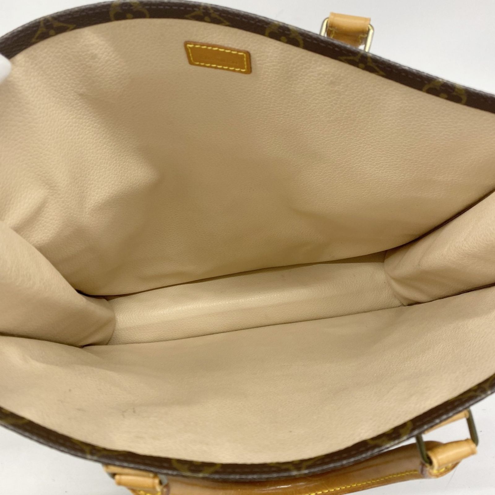 Vuitton ルイ