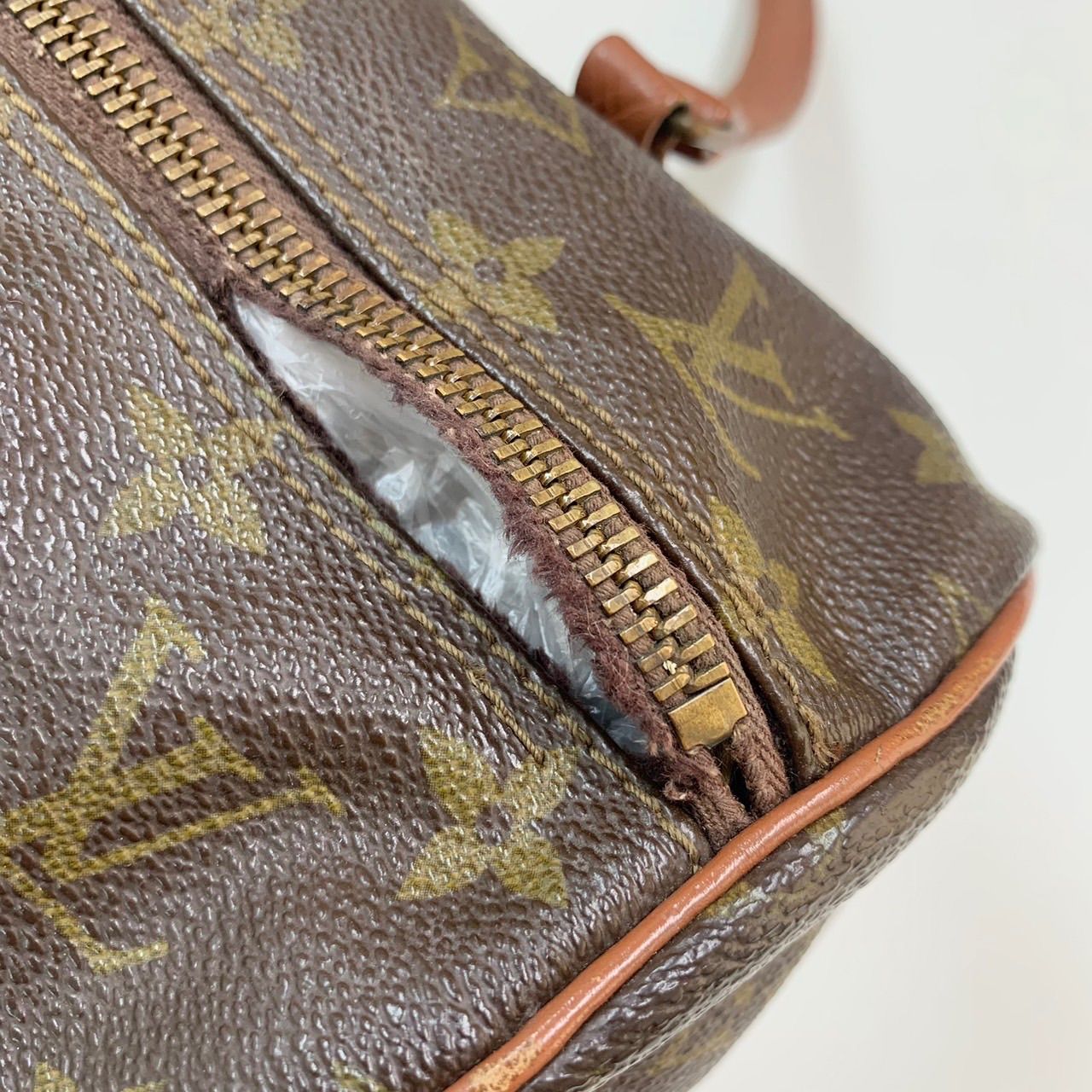 【訳あり品⭐️LOUIS VUITTON】 ヴィンテージ　 ルイヴィトン パピヨン30 モノグラム総柄　 筒型ハンドバッグ　 ブラウン ヌメ革  レザーキャンバス　 レディース （AYA）