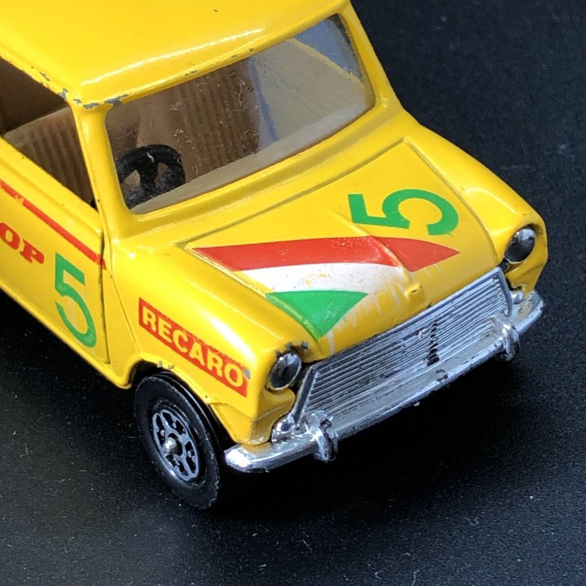 CORGI 『 BRITISH LEYLAND MINI 1000 』 コーギー ブリティシュ ミニ1000 ミニカー コレクション モデルカー  (MIN013） - メルカリ