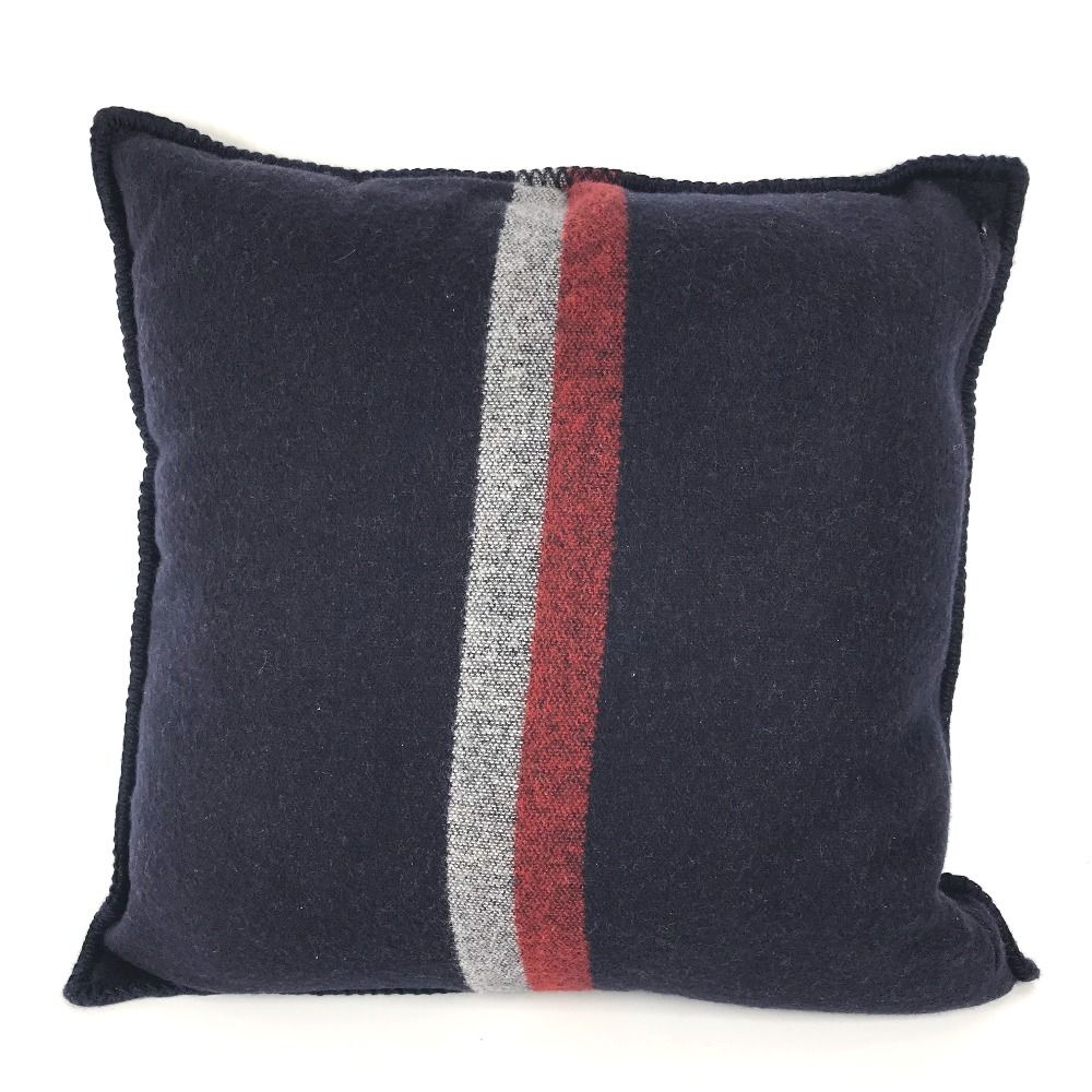 ルイヴィトン クッション 置くだけでお部屋が一気にお洒落♪】ルイヴィトン クッション