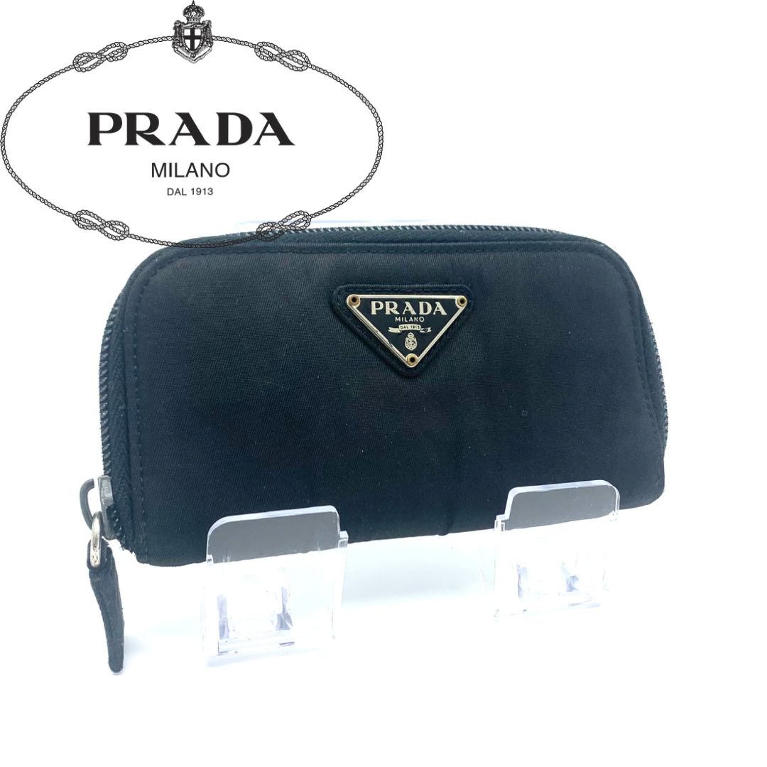未使用級‼️ PRADA 6連 キーケース テーストナイロン　三角ロゴプレート 未使用級‼️ PRADA 6連 キーケース テーストナイロン 三角ロゴ
