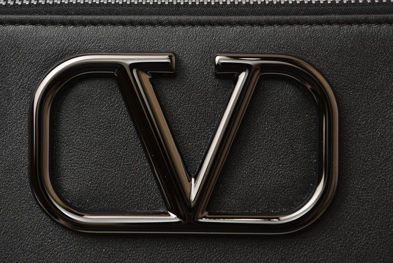 クラッチバッグ