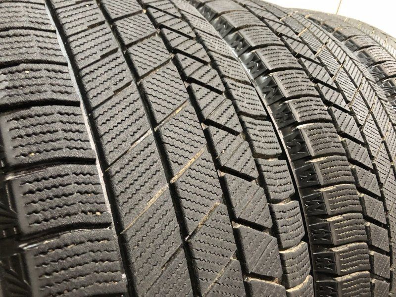 【BS BLIZZAK VRX3 215/60R17】スタッドレス【VIOLENTO 17インチ 7J5HPCD114.3+40】21年製 アルファード ヴェルファイア等　(MTP487)クレジットカード QRコード決済可能 BS BLIZZAK VRX3 215/60R17】スタッドレス【VIOLENTO 17インチ