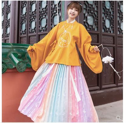中華漢服「虹」２点 セット - メルカリ