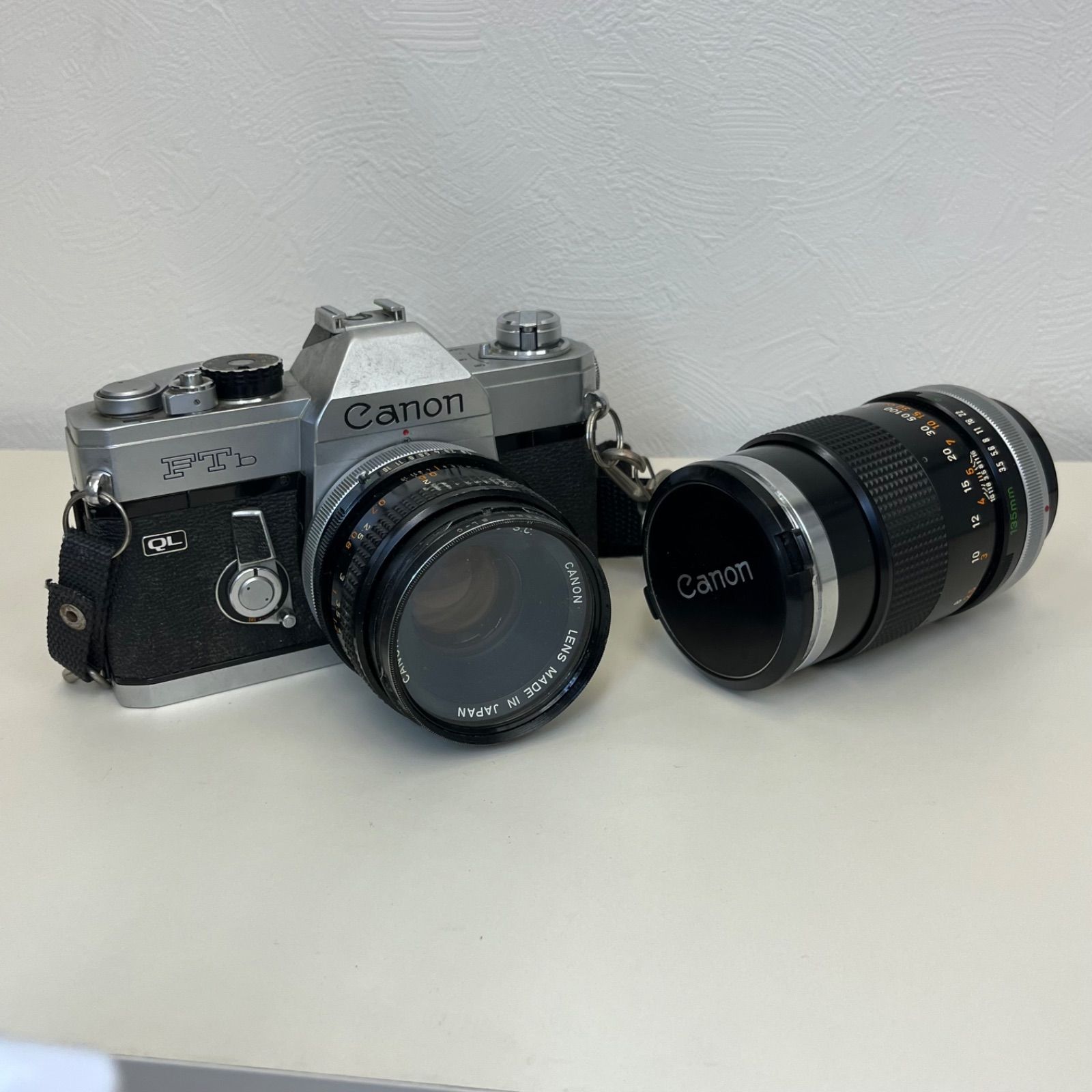 キャノン Canon FTb シルバー & FD 50mm F1.4 #28 Canon FTb シルバーボディ カメラ FDレンズ2本付き 50mm 1:1.4