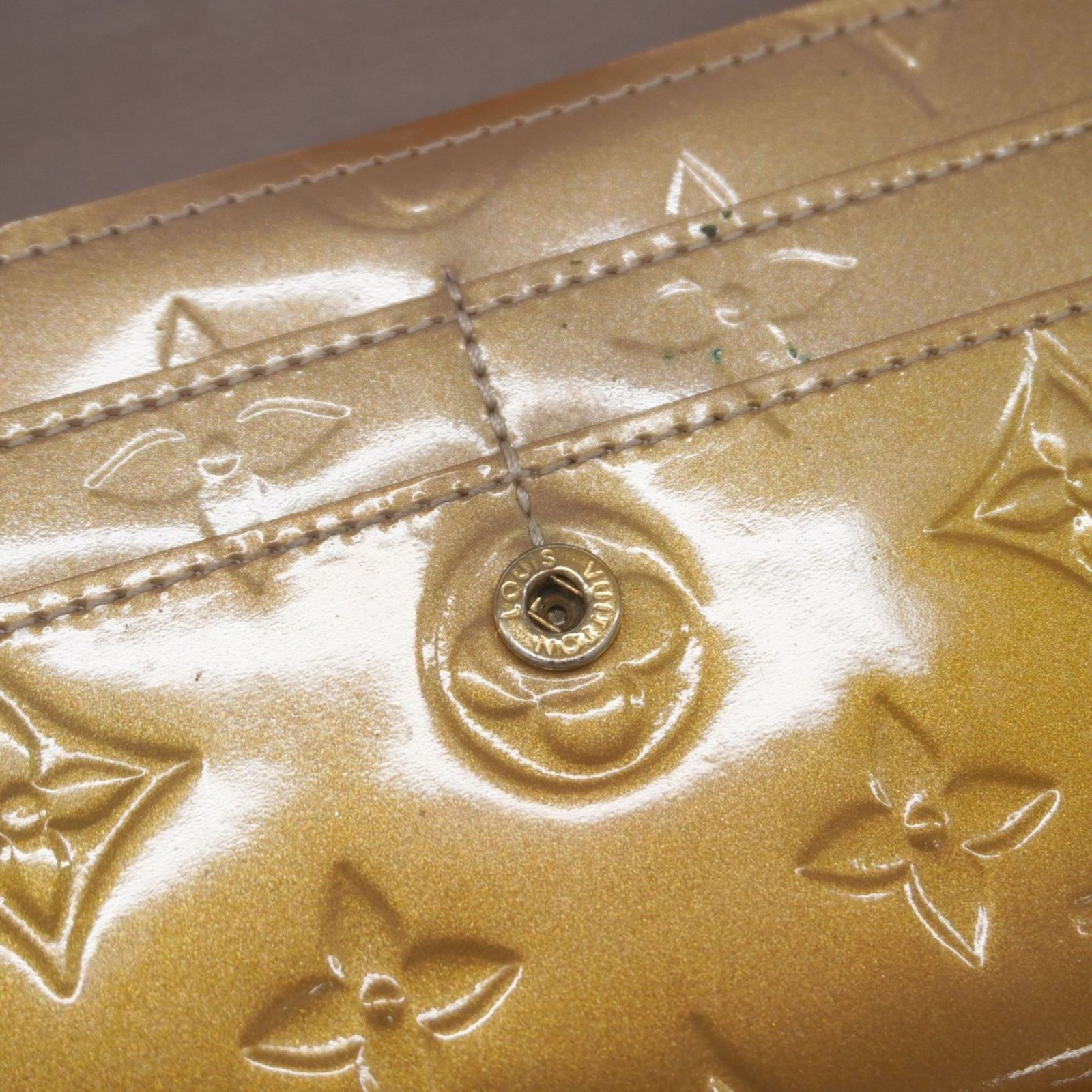 【ルイヴィトン】長財布 ヴェルニ サラ M91764 レディース ルイ・ヴィトン ヴェルニ 財布 ポルトフォイユ・サラ ベージュ