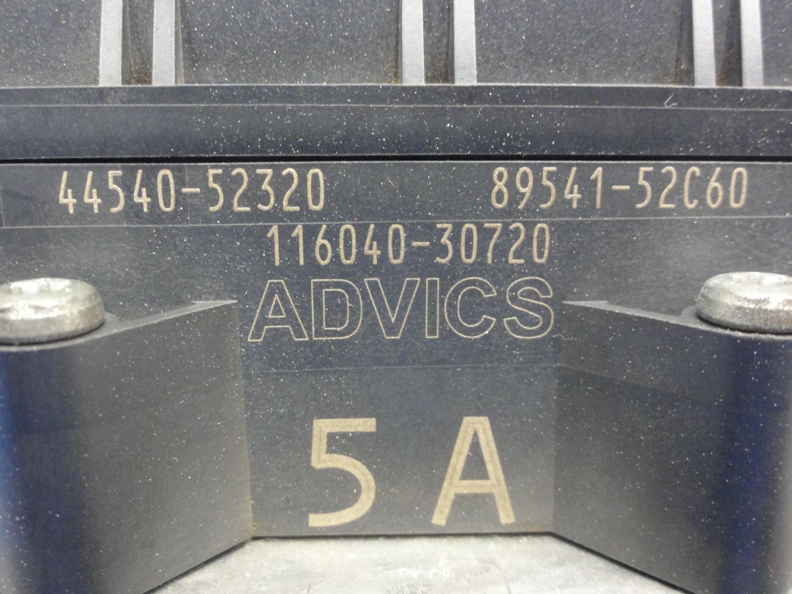 即発送 蓮ページ ☆平成25年車 トヨタ NCP141 スペイド ABSアクチュエーター 純正 44540