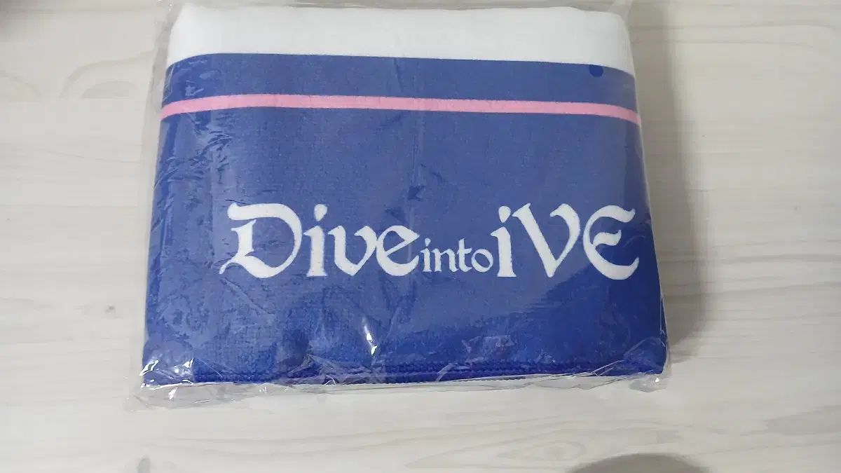 ダイブキット ive ファンクラブ 4期 即購入⭕️ IVE fc 4期 キット dive ファンクラブ 封入 レイ