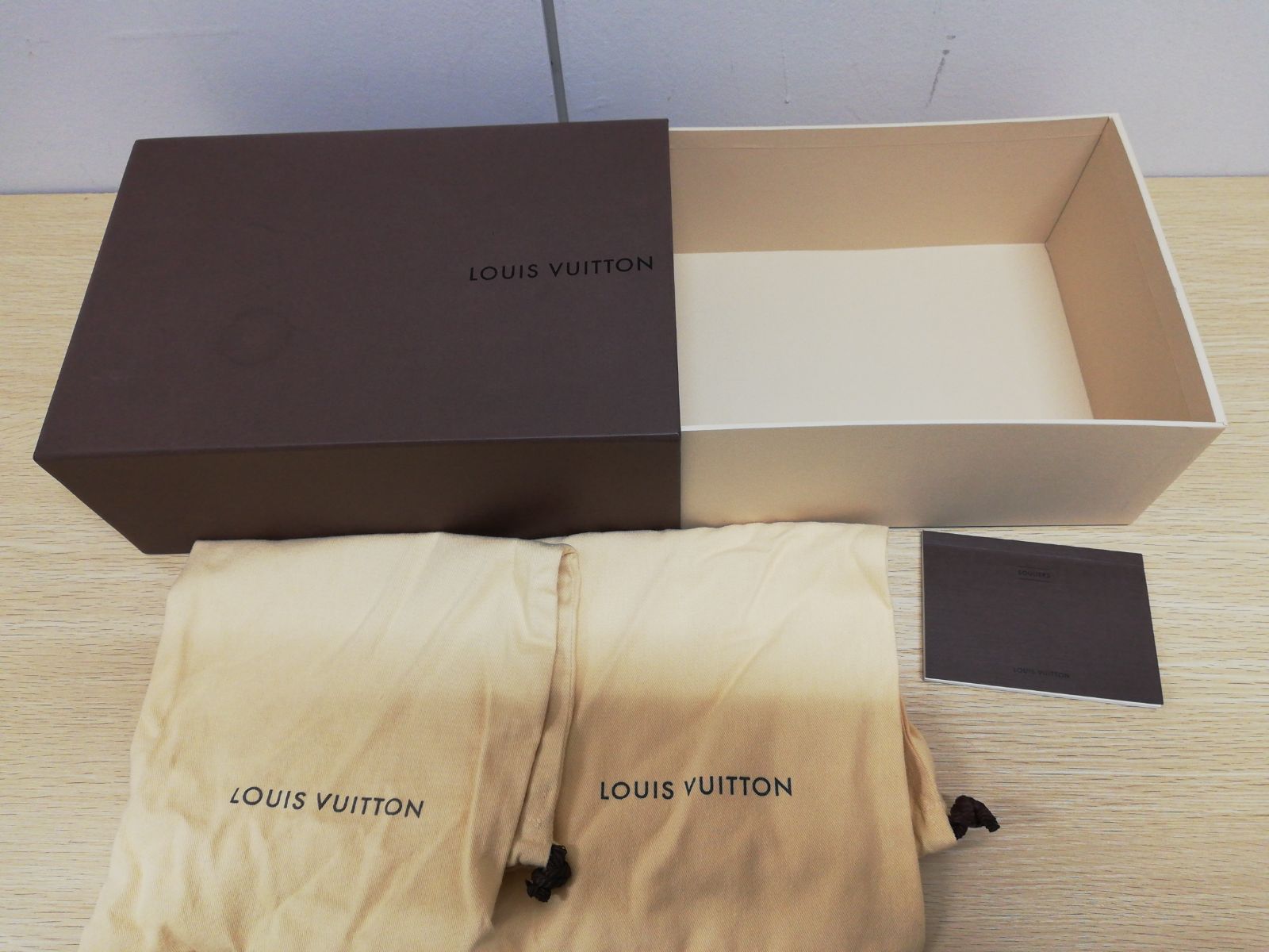 LOUIS VUITTON 箱 新品 未使用 3種類 28個セット 今日特価】LV 3点セット, バゲットバッグ＆コインケース